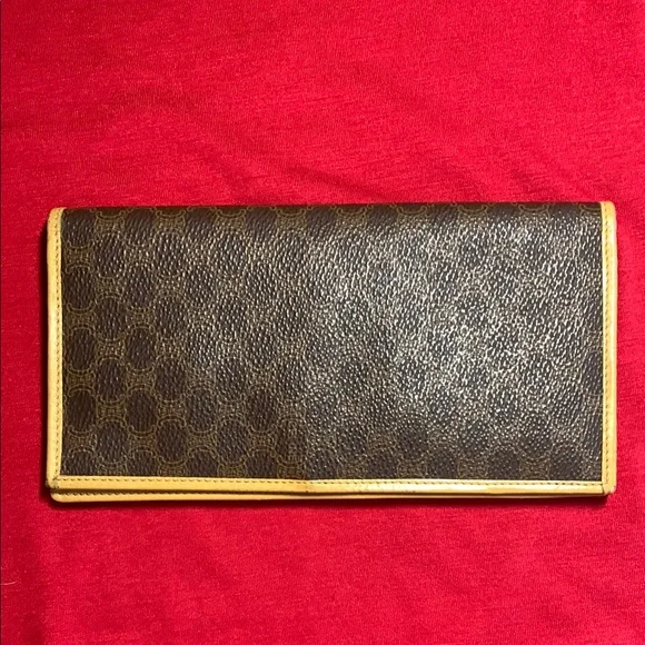 EUC Vintage Celine Brown and Tan Leather Wallet - Picture 8 of 12